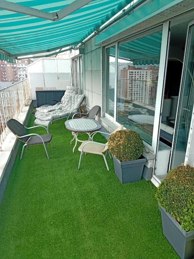 Liege Centre Mediacite Appartement Possible Parking Terrasse Immense 8Eme Pour 2 Personnes المظهر الخارجي الصورة