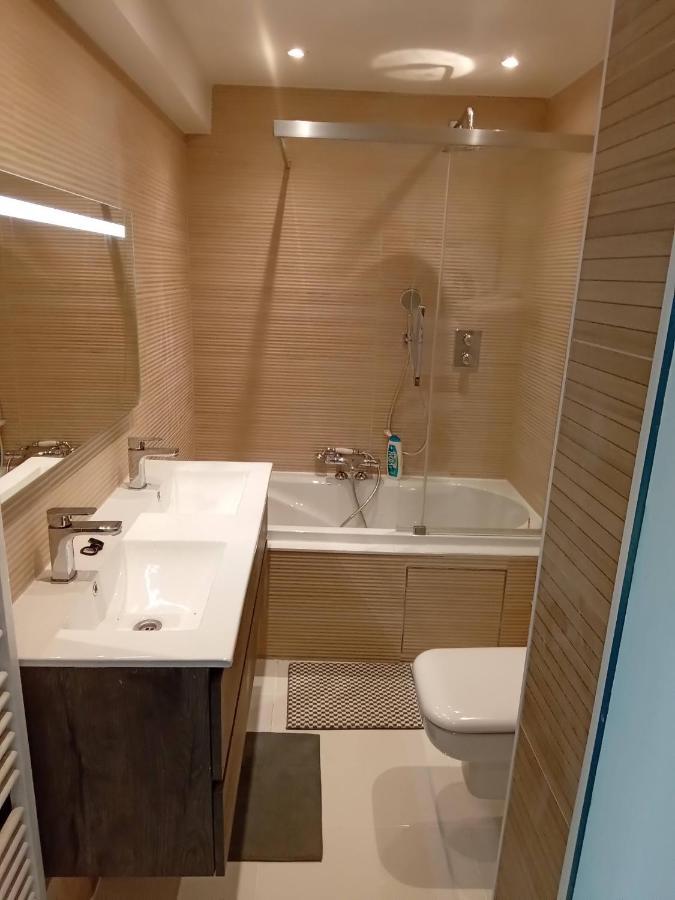 Liege Centre Mediacite Appartement Possible Parking Terrasse Immense 8Eme Pour 2 Personnes المظهر الخارجي الصورة